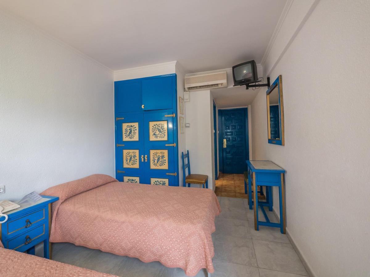 Hotel Checkin Garbí Calella Exteriér fotografie