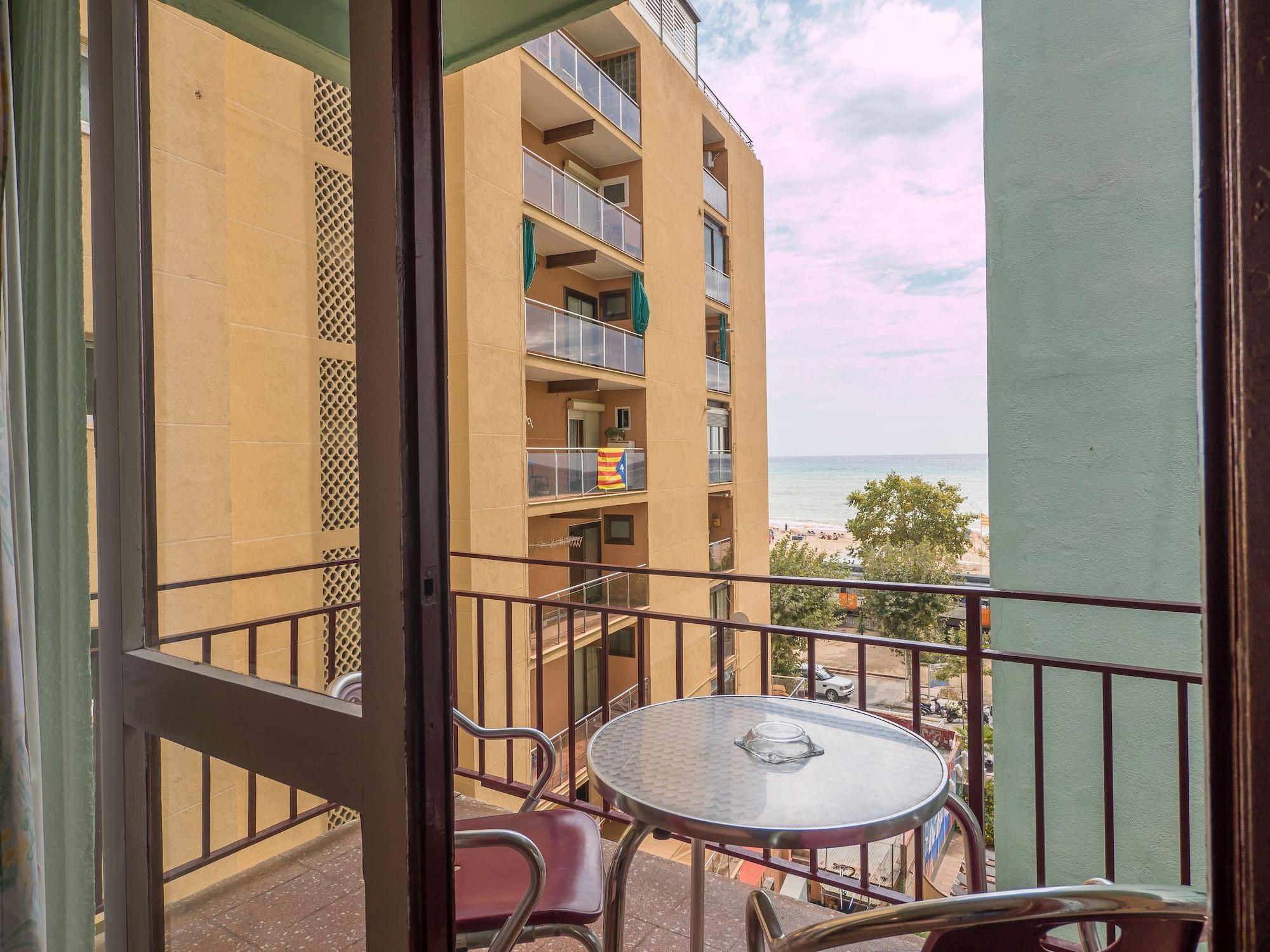 Hotel Checkin Garbí Calella Exteriér fotografie