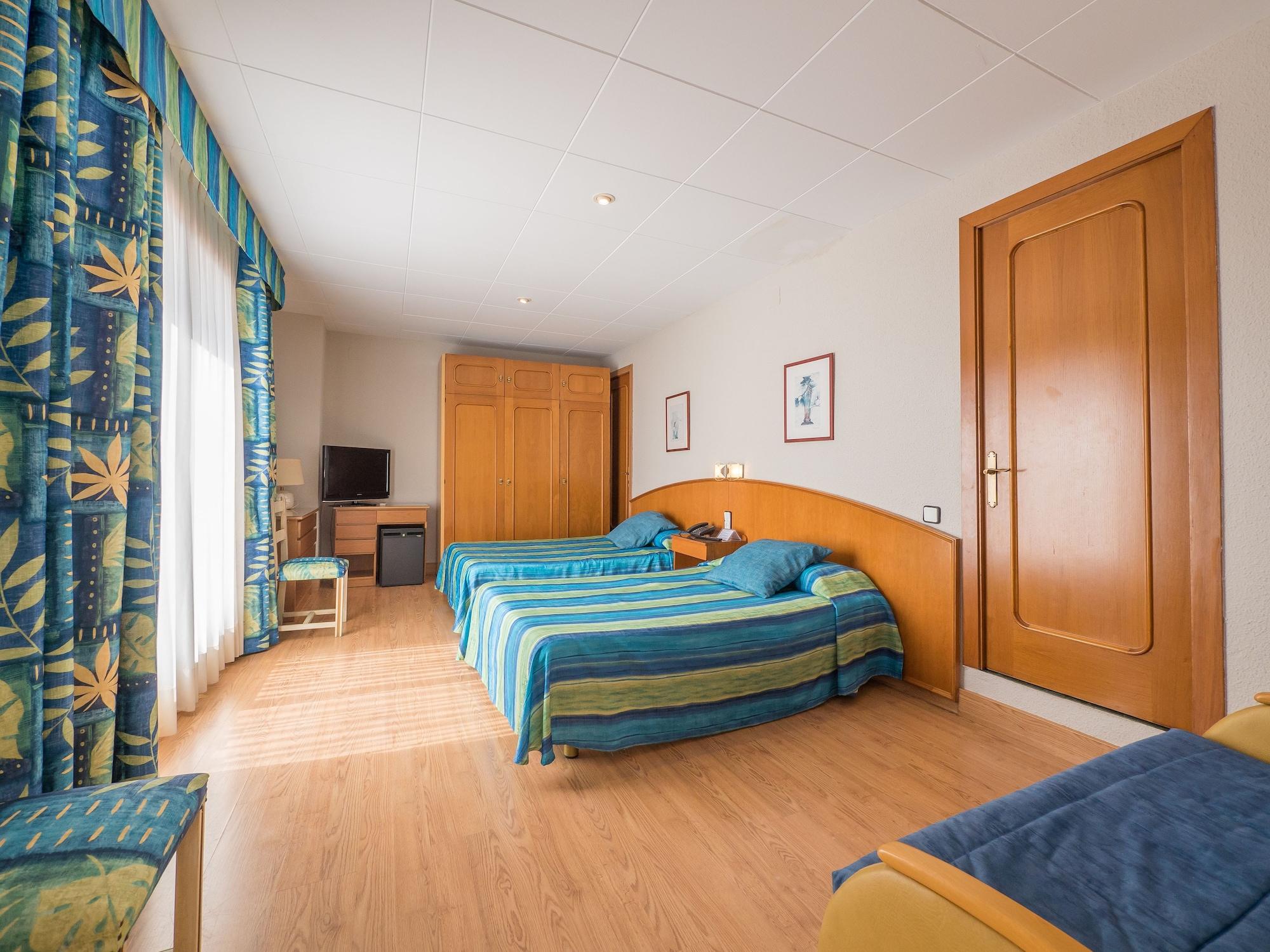 Hotel Checkin Garbí Calella Exteriér fotografie
