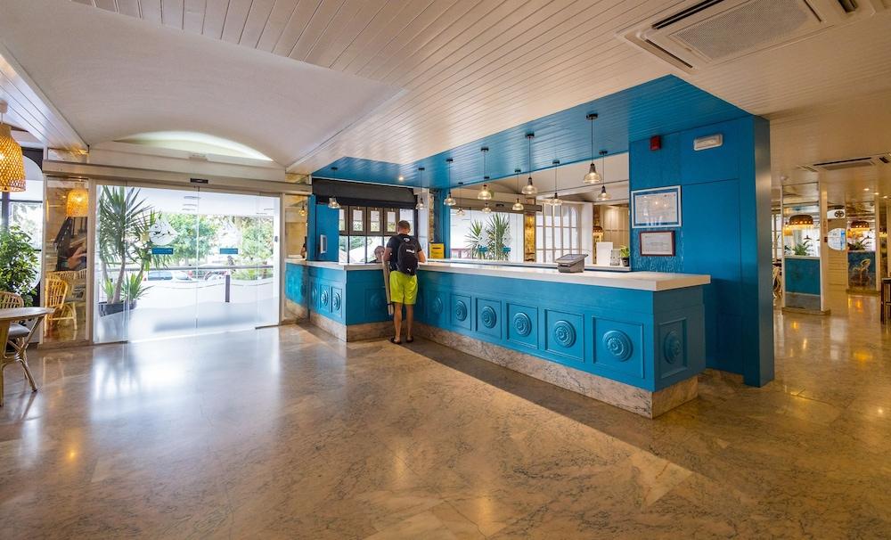 Hotel Checkin Garbí Calella Exteriér fotografie