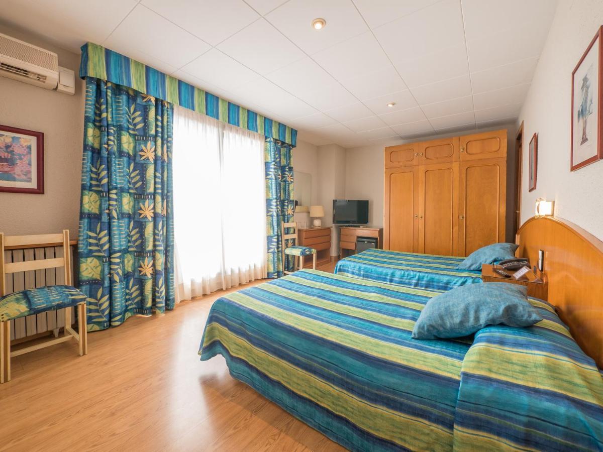 Hotel Checkin Garbí Calella Exteriér fotografie