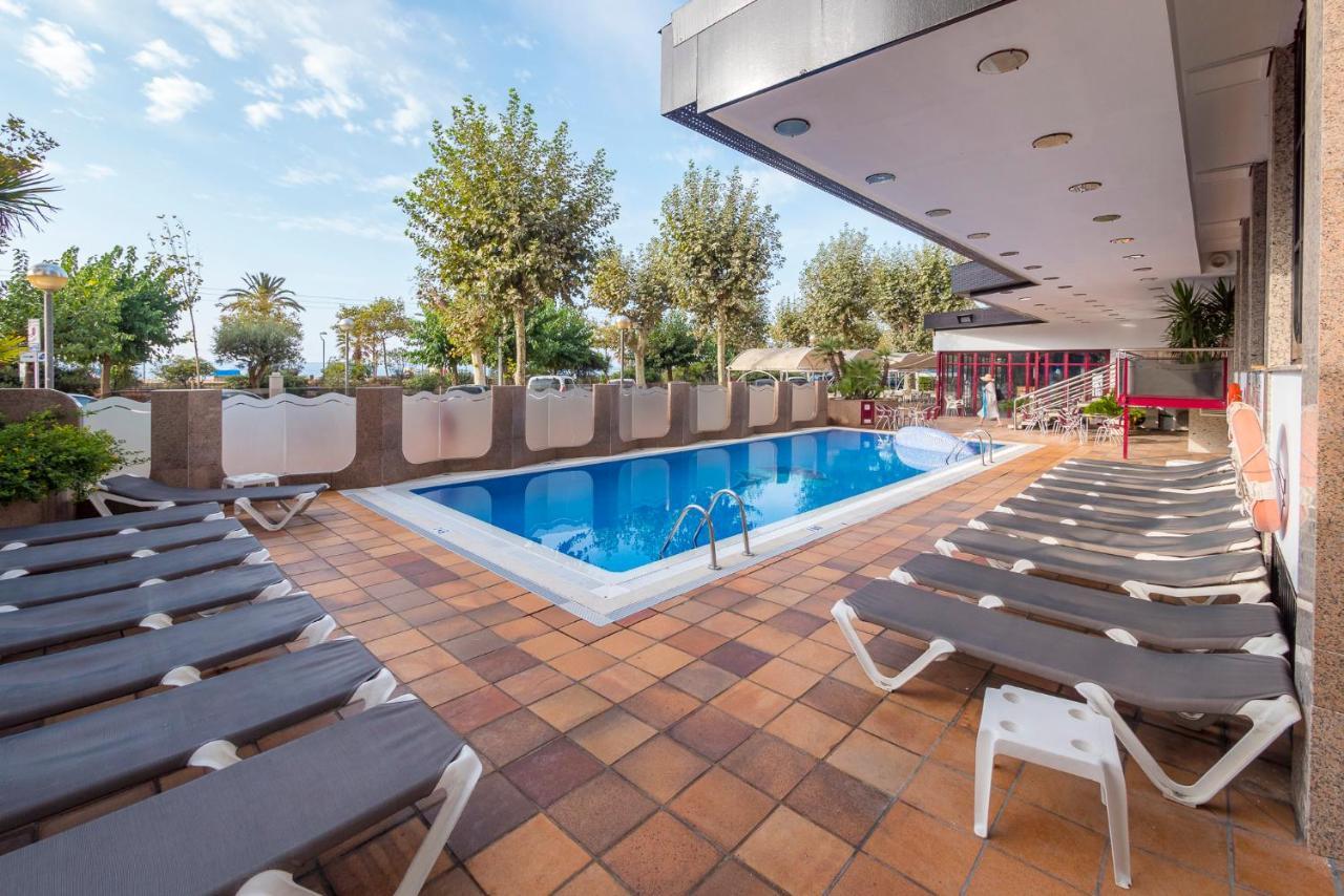Hotel Checkin Garbí Calella Exteriér fotografie