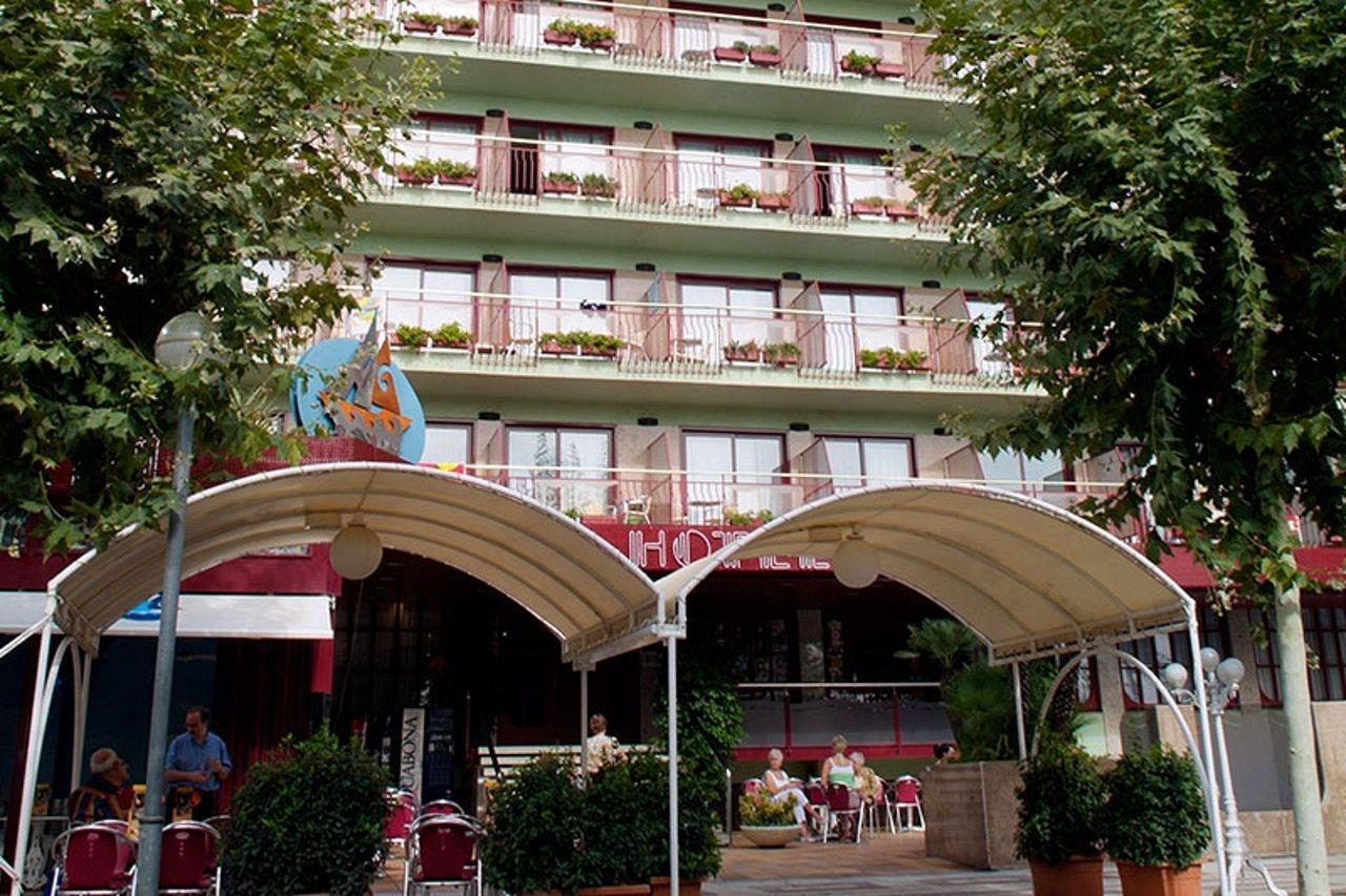 Hotel Checkin Garbí Calella Exteriér fotografie