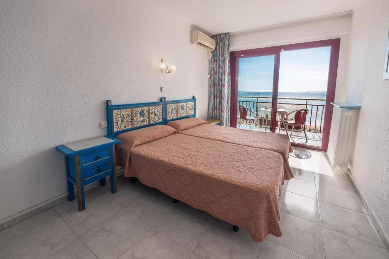 Hotel Checkin Garbí Calella Exteriér fotografie